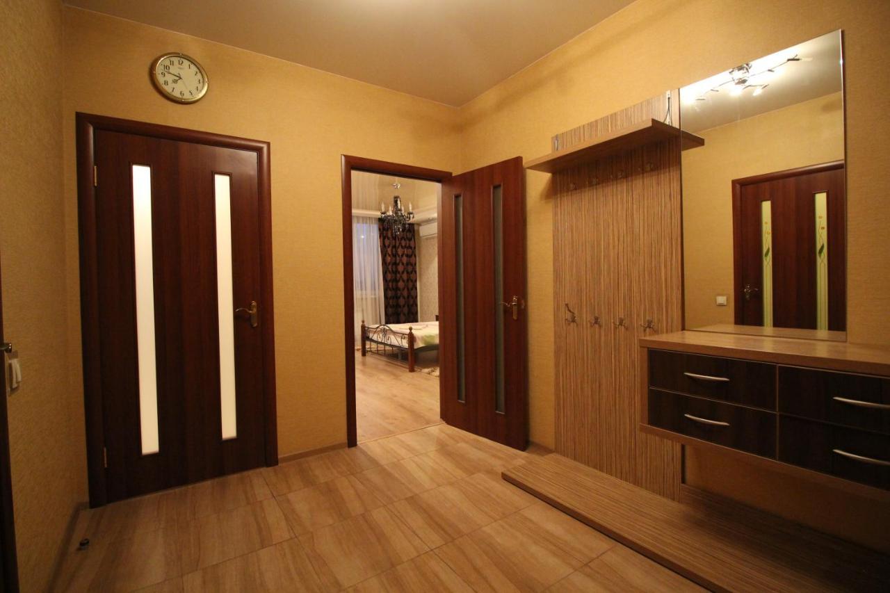 Panoramic View Lux Apartment On Metro Osokorky Kiev Ngoại thất bức ảnh